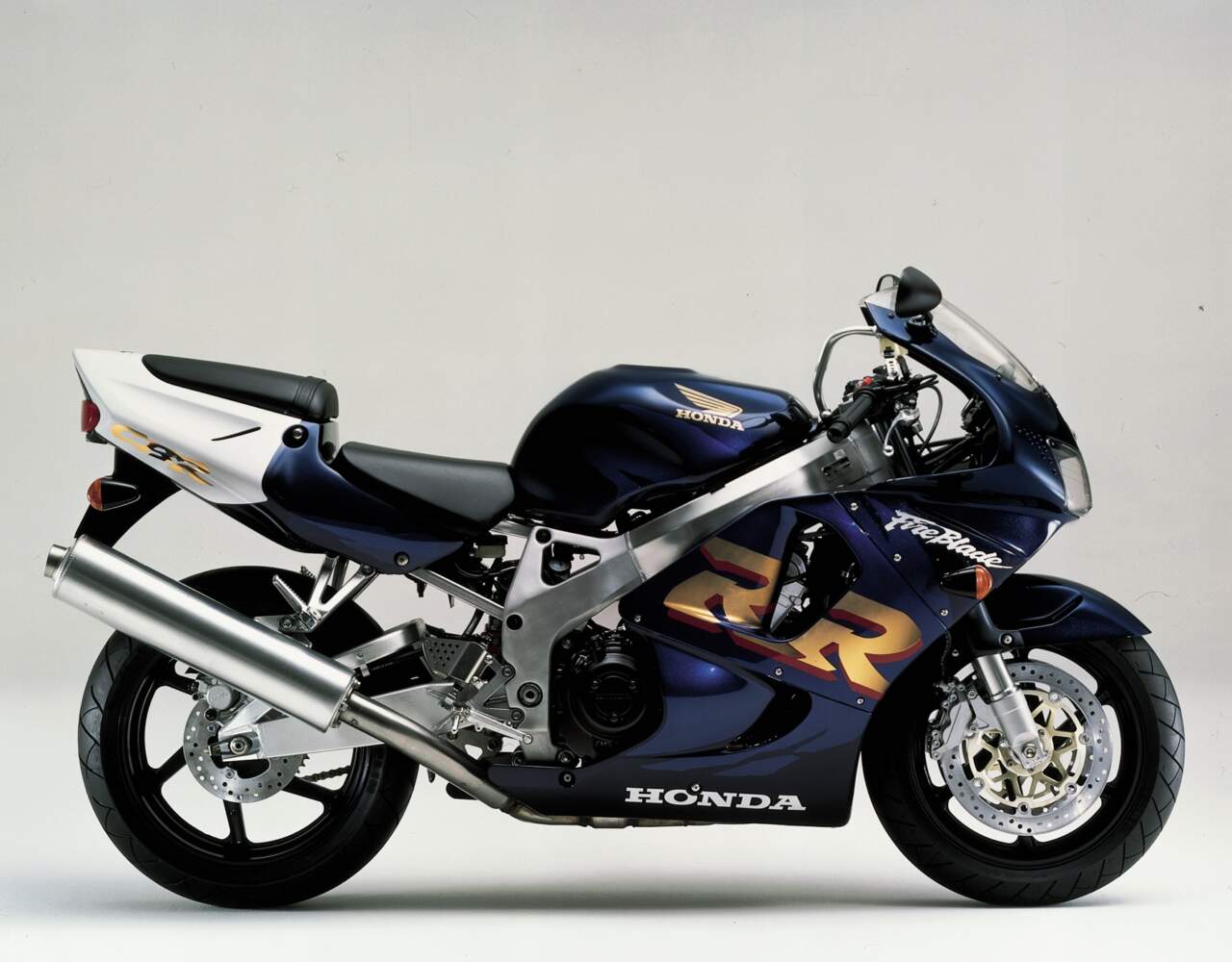 Top Ten 600cc+ Bikes of the 1990s | Devitt Insurance