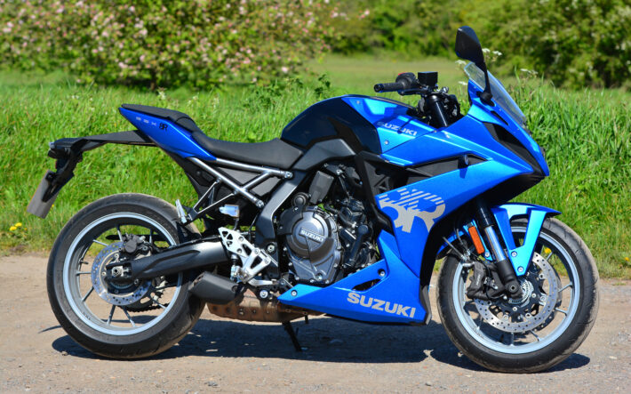 2024 Suzuki GSX-8R 