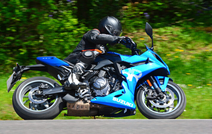 2024 Suzuki GSX-8R 