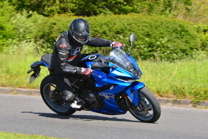 2024 Suzuki GSX-8R 