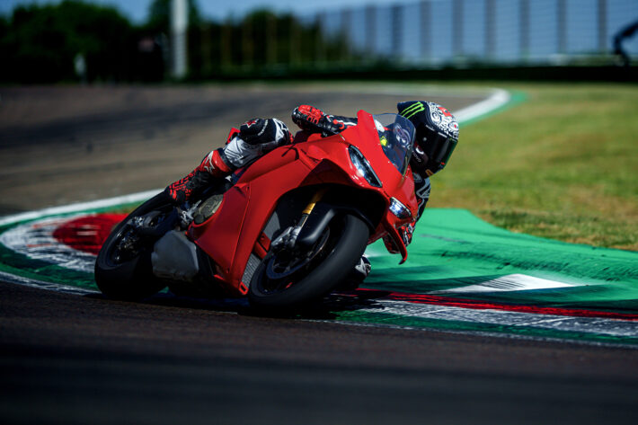 2025 Ducati Panigale V4