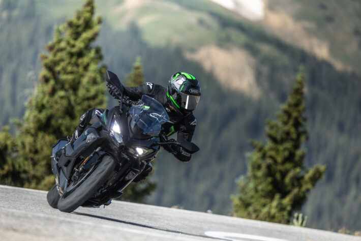 2025 Kawasaki Ninja 1100SX