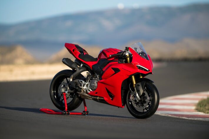 2025 Ducati Panigale V2