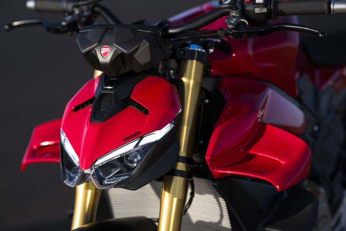 2025 Ducati Streetfighter  V4S