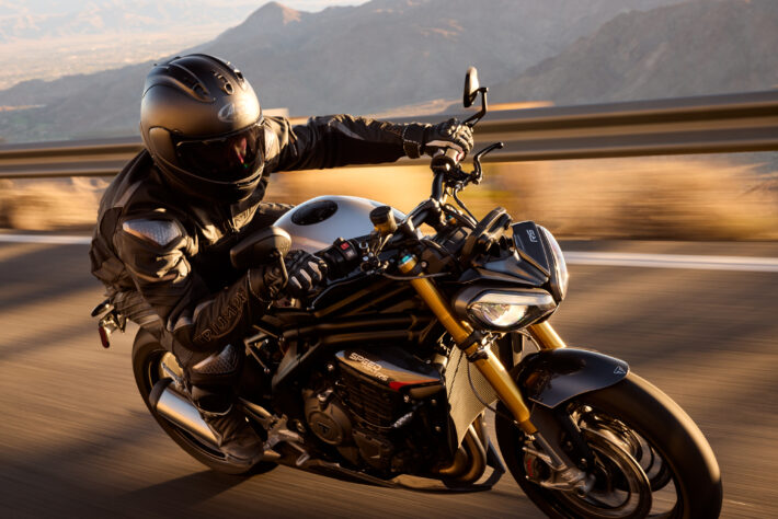 2025 Triumph Speed Triple 1200 RS