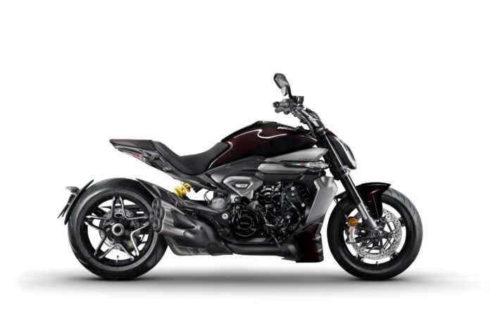 2025 Ducati XDiavel V4