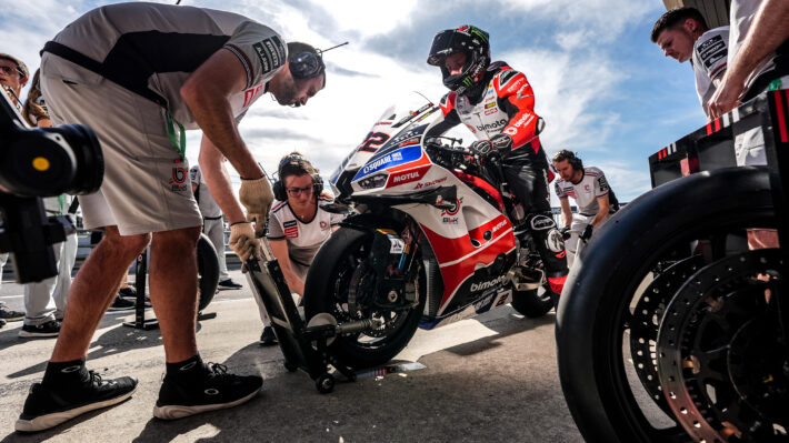 Alex Lowes world superbike